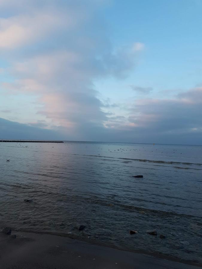 Apartament Przy Ulicy Zaruskiego Blisko Plazy Ustka Esterno foto